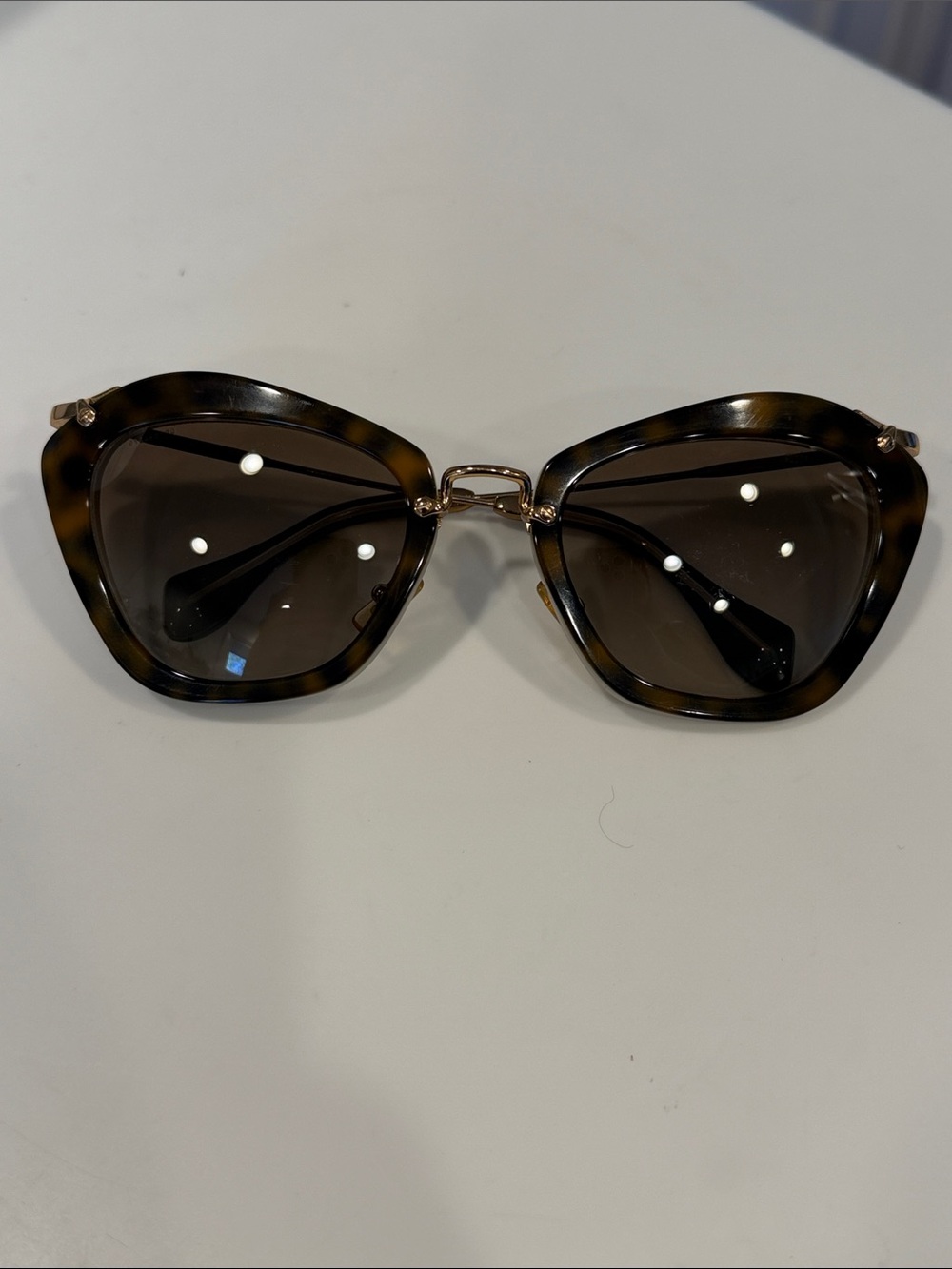 Miu Miu Tortoiseshell Cat-Eye Sunglasses - Brown Lenses